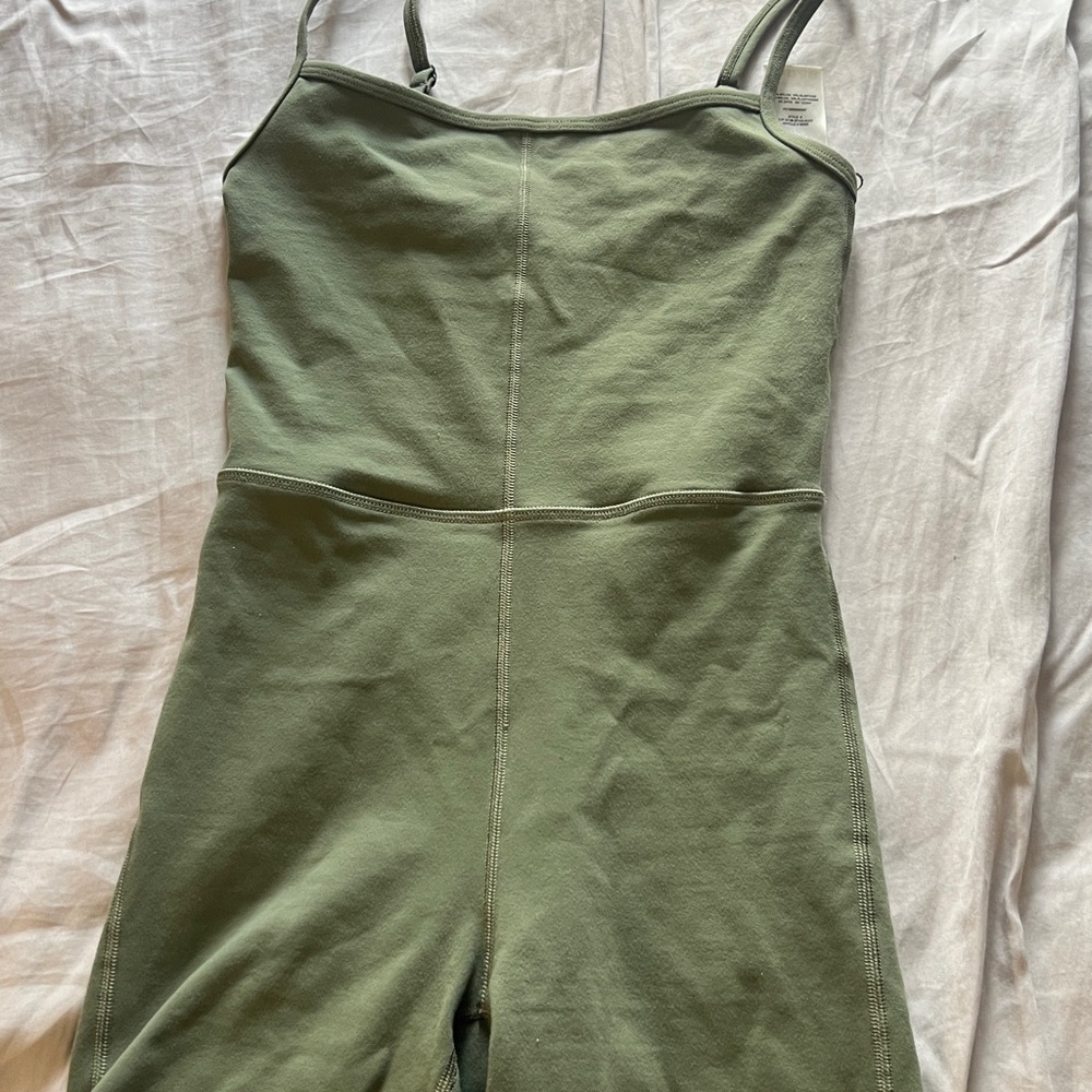 Wilfred Free Olive Green Top